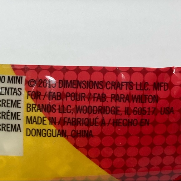 Perler Creme Mini Beads 15 Packs (2000 Beads per Pack) Small Cream Craft - Picture 7 of 16